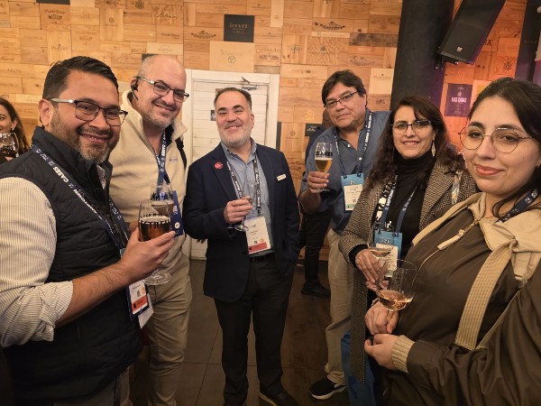 Fiesta Alegría en ISE 2026, con la casa llena
